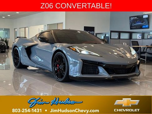 Used 2024 Chevrolet Corvette Z06 RWD image 1