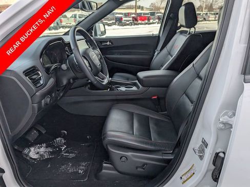 Used 2024 Dodge Durango GT image 2