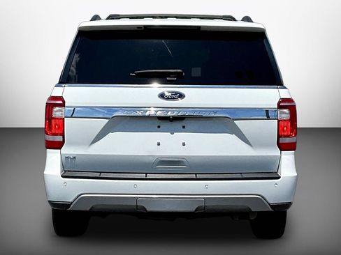 Used 2021 Ford Expedition XLT AWD/4WD image 5