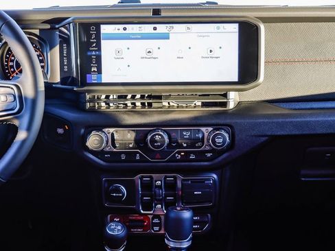 New 2026 Jeep Gladiator Rubicon image 14