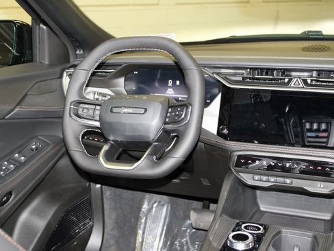 New 2026 Jeep Cherokee Limited AWD/4WD image 13