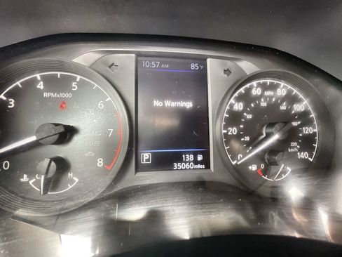 Used 2024 Nissan Altima 2.5 S FWD image 12