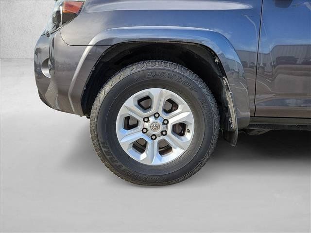 Used 2018 Toyota 4Runner SR5 RWD image 19