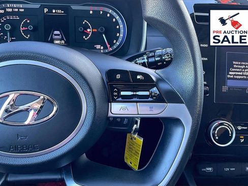 Used 2024 Hyundai Tucson SE image 19