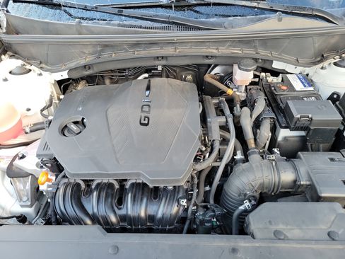 Certified 2022 Hyundai Tucson SE w/ Winter Package image 24