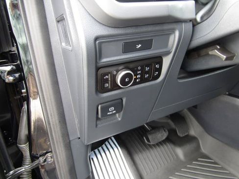 Used 2026 Ford F150 XLT w/ Equipment Group 302A MID AWD/4WD image 21