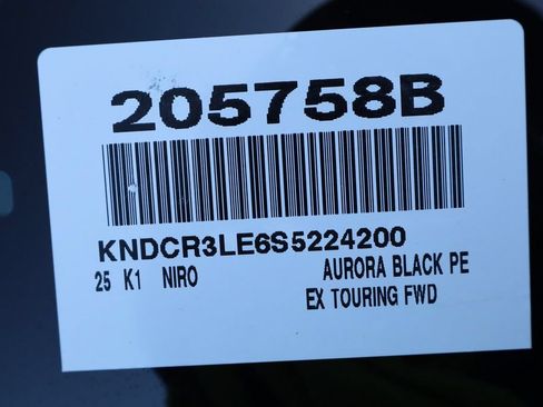 Used 2025 Kia Niro EX Touring FWD image 37