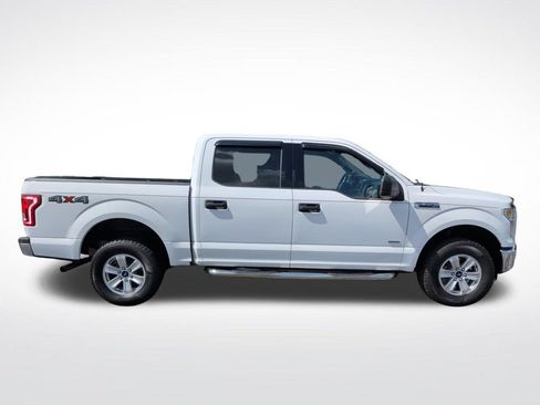 Used 2015 Ford F150 XLT AWD/4WD image 9