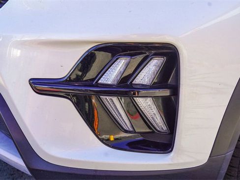 Used 2022 Kia Niro LXS image 5