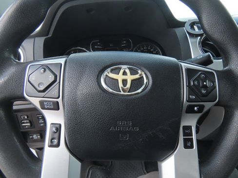Used 2019 Toyota Tundra SR5 w/ SR5 Upgrade Package RWD image 27