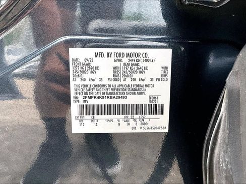 Used 2024 Ford Edge Titanium w/ Equipment Group 301A AWD/4WD image 35