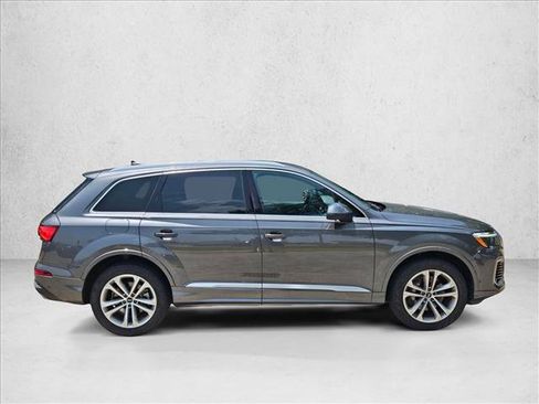 Used 2025 Audi Q7 3.0T Premium Plus AWD/4WD image 4