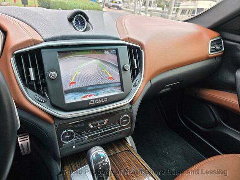 Used 2014 Maserati Ghibli S Q4 image 42