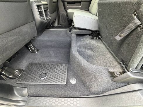 Used 2019 RAM 2500 Big Horn AWD/4WD image 41