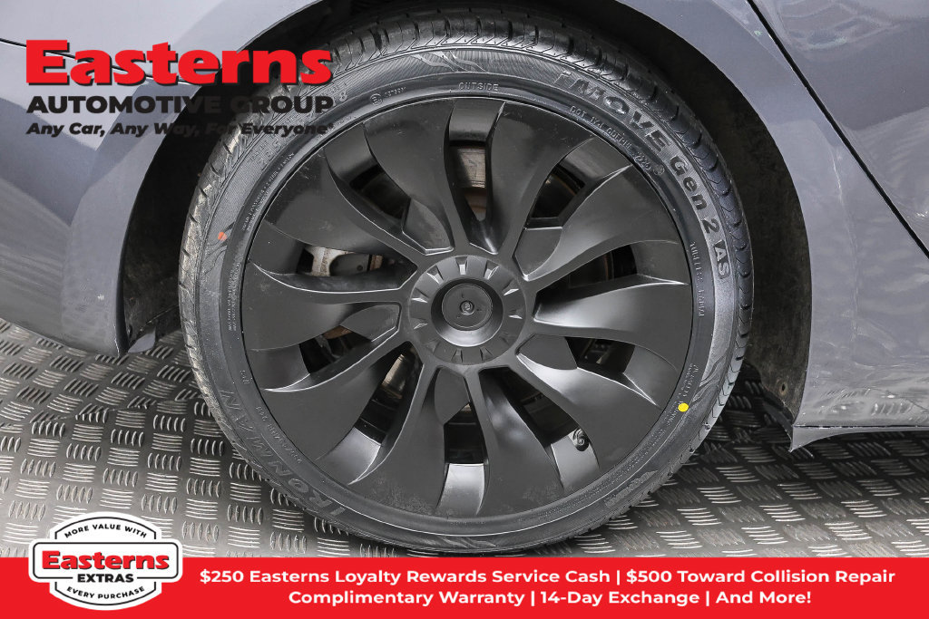 Used 2023 Tesla Model 3 Standard Range RWD image 25