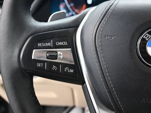 Used 2022 BMW X5 xDrive40i w/ Executive Package AWD/4WD image 15