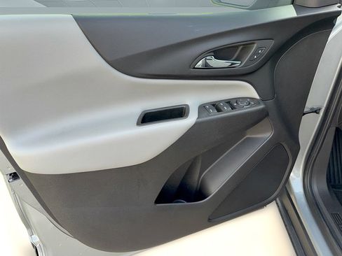 Certified 2024 Chevrolet Equinox LS w/ LS Convenience Package FWD image 14
