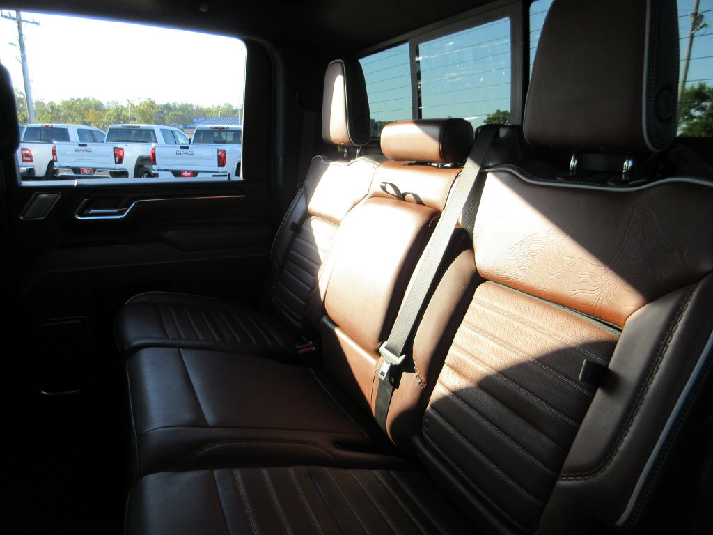 Used 2024 GMC Sierra 2500 Denali Ultimate AWD/4WD image 25