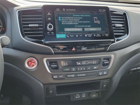 Used 2025 Honda Ridgeline TrailSport image 23