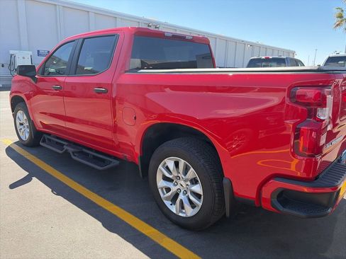Used 2025 Chevrolet Silverado 1500 Custom RWD image 3
