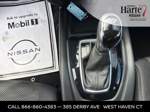 Certified 2019 Nissan Rogue Sport SV AWD/4WD image 14