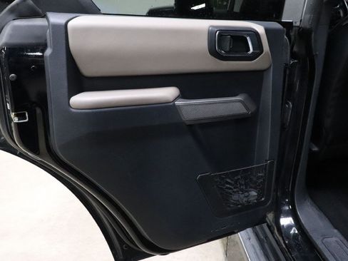Used 2022 Ford Bronco Wildtrak AWD/4WD image 13