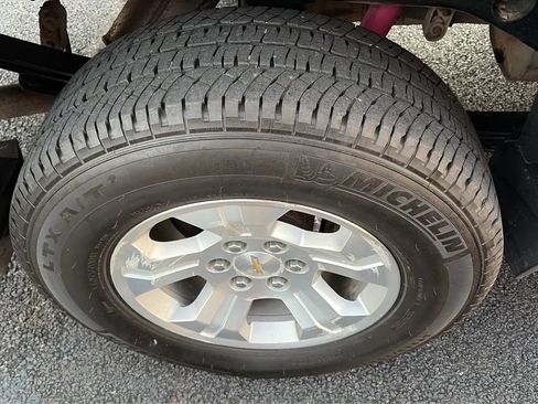 Used 2019 Chevrolet Silverado 1500 LT w/ All Star Edition image 23