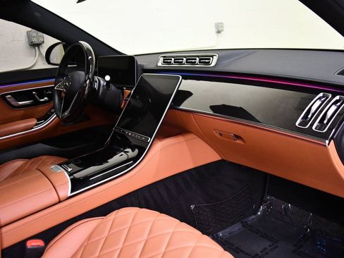 Used 2023 Mercedes-Benz S 580 4MATIC Sedan image 14