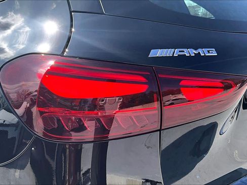 Used 2025 Mercedes-Benz GLA 35 AMG 4MATIC image 29