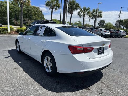 Used 2023 Chevrolet Malibu LT image 8