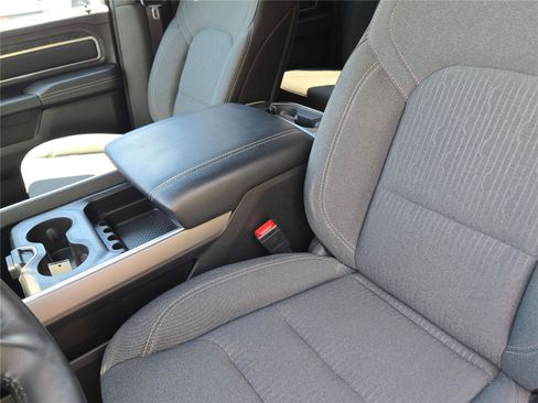 Used 2023 RAM 1500 Big Horn AWD/4WD image 20