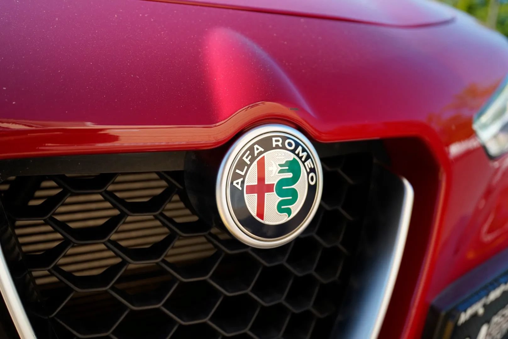 Used 2022 Alfa Romeo Stelvio Ti AWD/4WD image 10