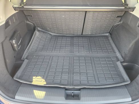 Used 2025 Nissan Rogue Platinum w/ Platinum Premium Package FWD image 23