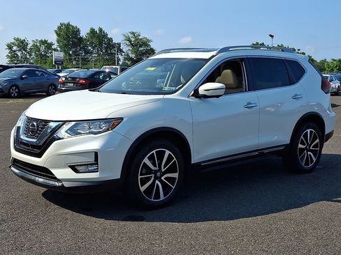 Used 2020 Nissan Rogue SL w/ Premium Package AWD/4WD image 3
