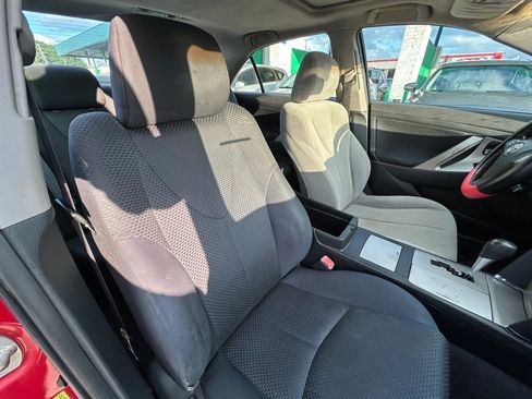 Used 2007 Toyota Camry SE FWD image 13