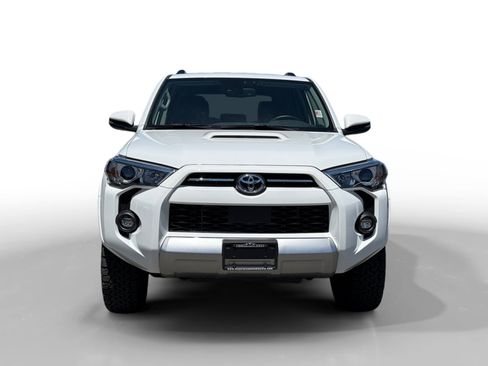 Used 2023 Toyota 4Runner TRD Off-Road Premium AWD/4WD image 8