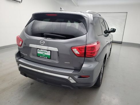 Used 2020 Nissan Pathfinder S AWD/4WD image 7