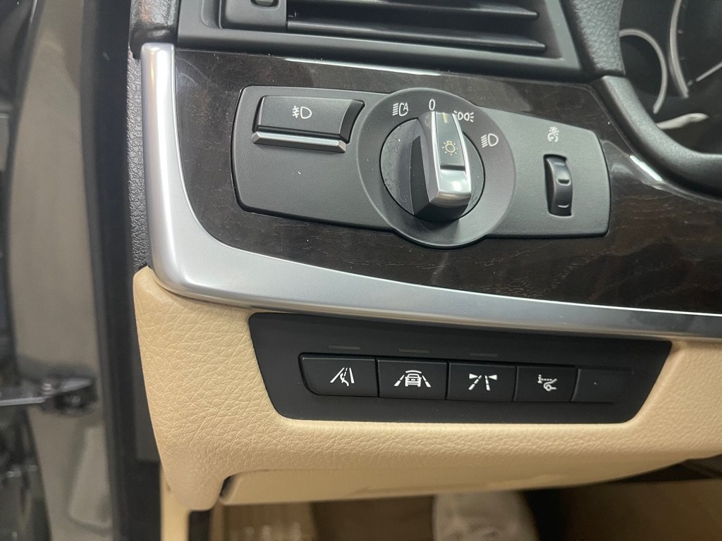 Used 2014 BMW 528i Sedan RWD image 20