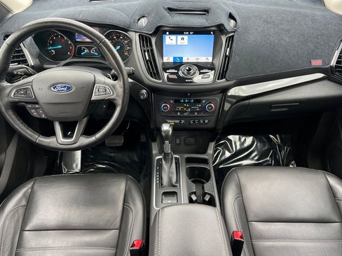 Used 2018 Ford Escape Titanium w/ Ford Safe & Smart Package image 13