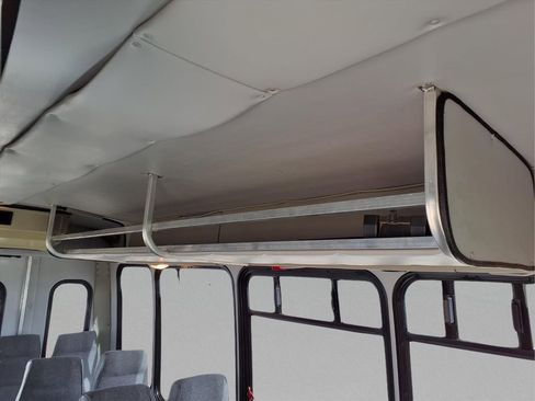Used 2005 Chevrolet Express 3500 w/ RV Package RWD image 22