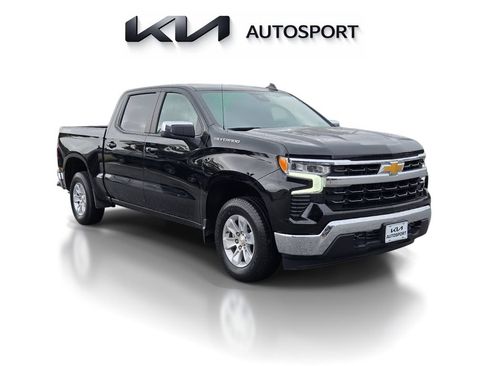 Used 2025 Chevrolet Silverado 1500 LT AWD/4WD image 3