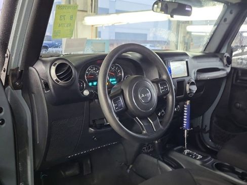 Used 2015 Jeep Wrangler Sport image 7