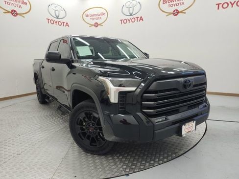 Used 2023 Toyota Tundra SR5 AWD/4WD image 1