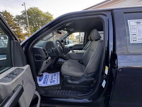 Used 2022 Ford F350 XLT AWD/4WD image 3