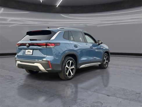 New 2026 Volkswagen Tiguan SE image 5