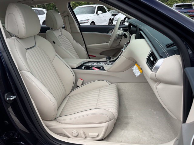 Used 2026 Genesis G70 2.5T Prestige AWD/4WD image 29
