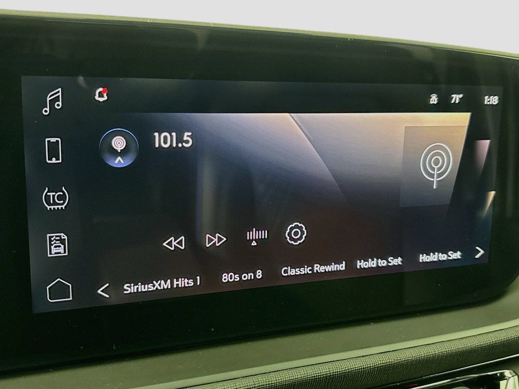 New 2026 Buick Envista Sport Touring w/ Convenience I Package FWD image 15