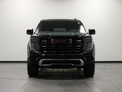 New 2026 GMC Yukon AT4 w/ AT4 Premium Plus Package AWD/4WD image 9