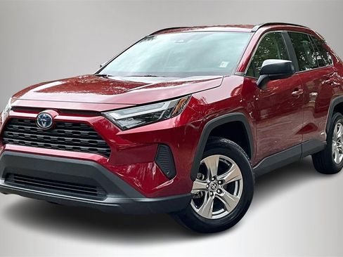 Used 2023 Toyota RAV4 LE image 1