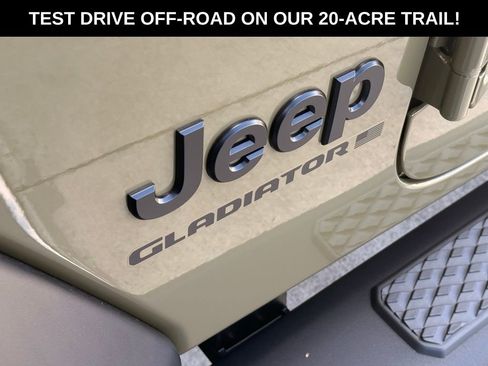 New 2026 Jeep Gladiator Sport image 29